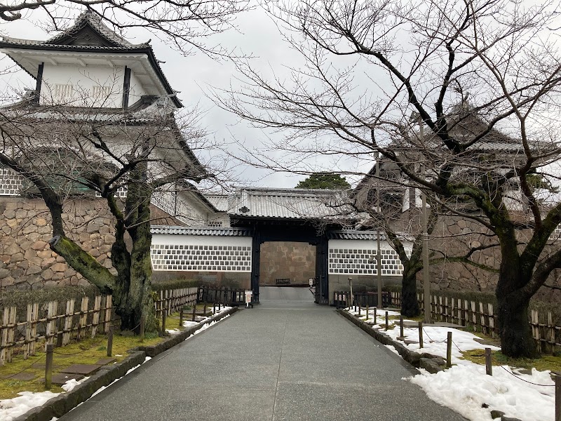 石川門一の門