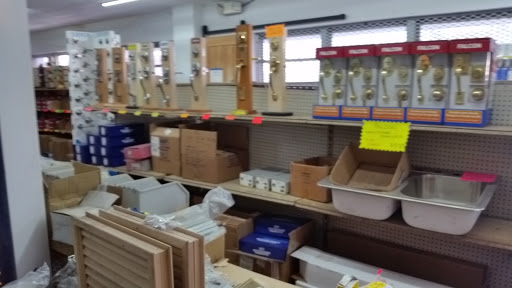 Door Supplier «Builders Bargain», reviews and photos, 900 NE 3rd Ave, Fort Lauderdale, FL 33304, USA