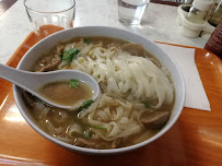 Plats et boissons du Restaurant asiatique Traiteur MEI MEI 中快餐 à Paris - n°1