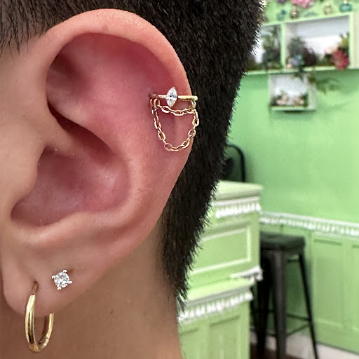 Explore queen of hearts tattoo ideas, creative tattoo ideas in San Luis Obispo, available at Bodys & Jewelry Luxury Piercing