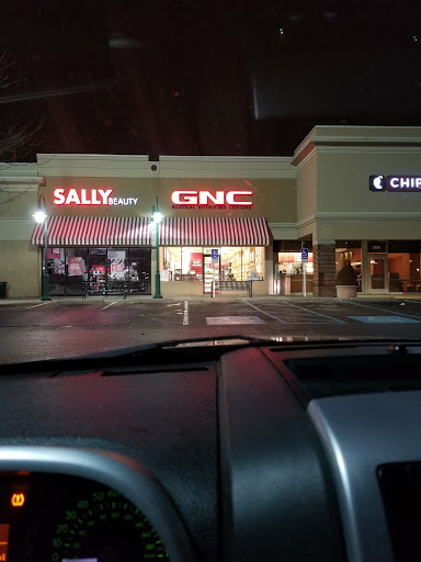 Shopping Mall «Town & Country Shopping Center», reviews and photos, 3912 E Broad St, Columbus, OH 43213, USA