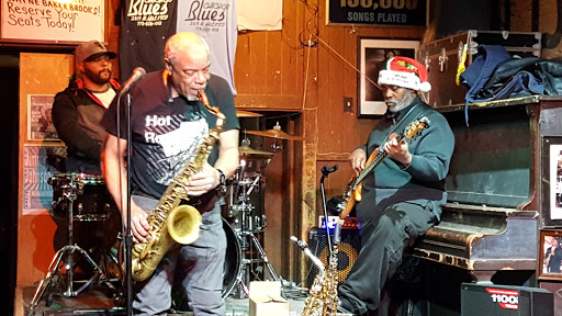 Live Music Venue «B.L.U.E.S.», reviews and photos, 2519 N Halsted St, Chicago, IL 60657, USA