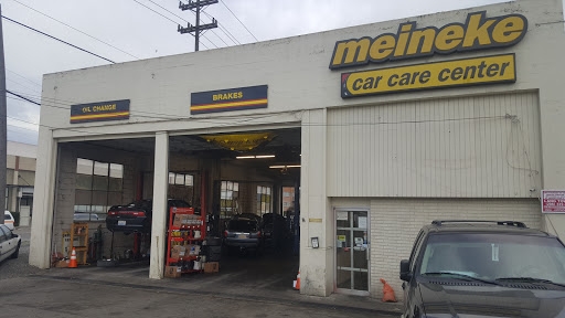 Auto Repair Shop «Meineke Car Care Center», reviews and photos, 465 S Holgate St, Seattle, WA 98134, USA
