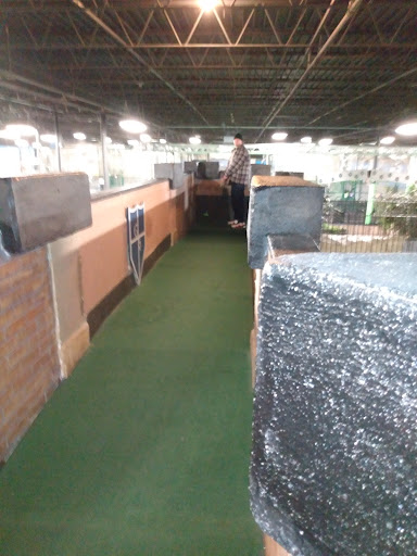 Amusement Center «Grand Slam Family Fun Center», reviews and photos, 2941 Coon Rapids Blvd NW, Coon Rapids, MN 55433, USA