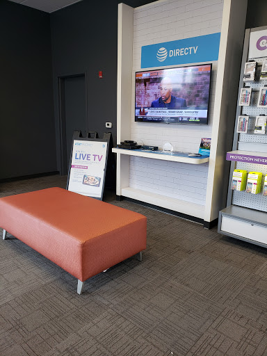 Cell Phone Store «AT&T Authorized Retailer», reviews and photos, 1346 N State St, Greenfield, IN 46140, USA