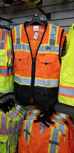 Work Clothes Store «Whistle Workwear», reviews and photos, 15240 Aurora Ave N, Shoreline, WA 98133, USA