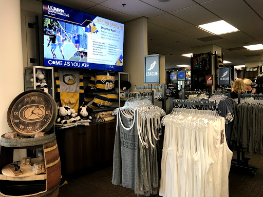 Book Store «UC Davis Stores», reviews and photos, 1 Shields Ave, Davis, CA 95616, USA