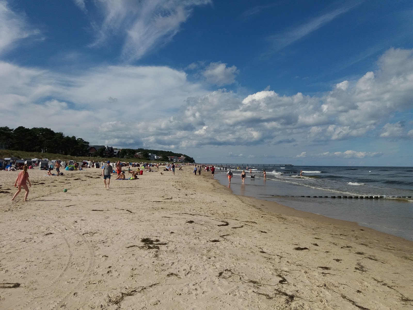 Fotografie cu Heringsdorf Bansin - locul popular printre cunoscătorii de relaxare