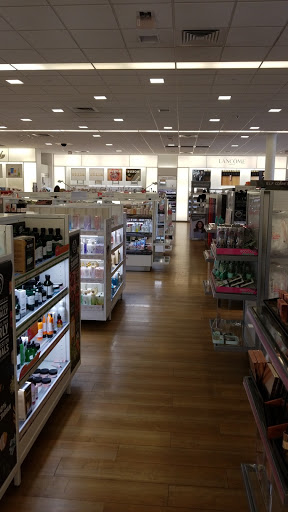 Hair Salon «Ulta Beauty», reviews and photos, 2863 Park Ave, Tustin, CA 92780, USA