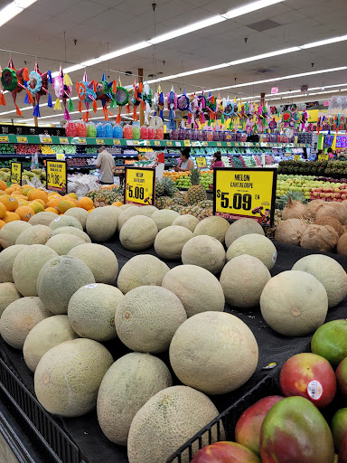 Grocery Store «El Rancho Supermercado», reviews and photos, 6800 Berkman Dr, Austin, TX 78723, USA