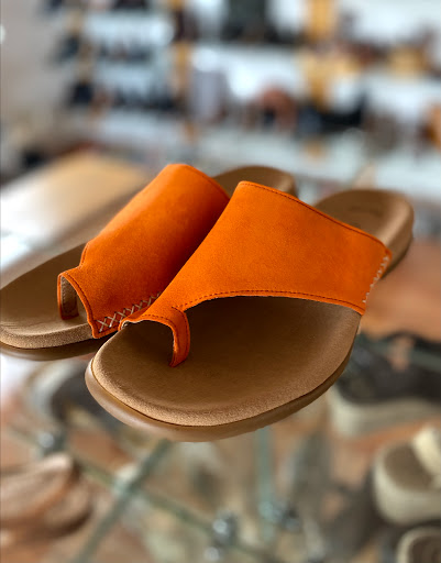 Shoe Store «Rainsong Shoes», reviews and photos, 117 Plaza St, Healdsburg, CA 95448, USA