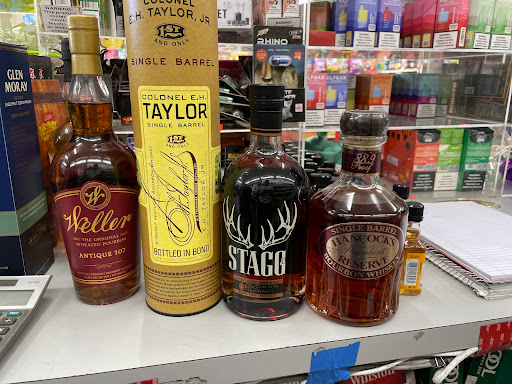 Liquor Store «Galley Liquor», reviews and photos, 4311 Galley Rd, Colorado Springs, CO 80915, USA