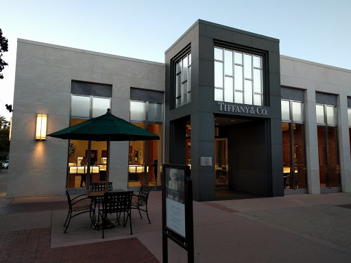 Tiffany & Co., 3815 State St, Santa Barbara, CA 93105, USA, 