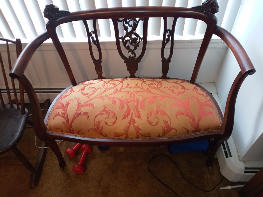 Franks furniture service llc