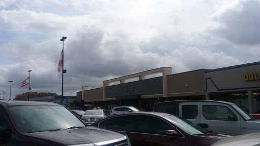 Grocery Store «Kroger», reviews and photos, 1905 N Jackson St #500, Tullahoma, TN 37388, USA