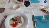 Plats et boissons du Restaurant français Relais Des Bastides à Saint-Pastour - n°3