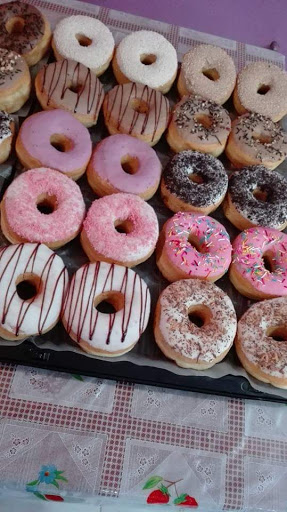 CANDY DONUTS
