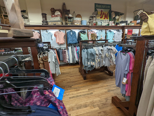 General Store «Mast General Store Winston-Salem», reviews and photos, 516 Trade St NW, Winston-Salem, NC 27101, USA