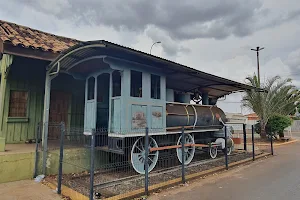 Antiga estação ferroviaria image