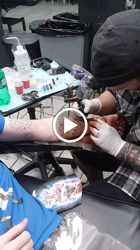 Tattoo Shop «Island Tattoo & Piercings», reviews and photos, 6600 Manatee Ave W, Bradenton, FL 34209, USA