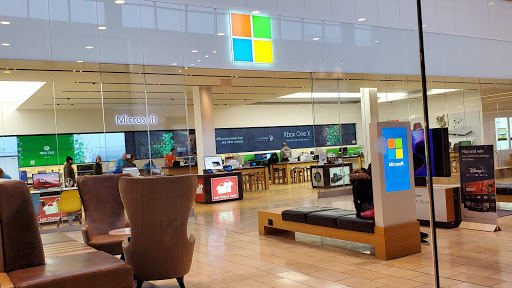 Computer Store «Microsoft Store», reviews and photos, 1 Garden State Plaza Blvd #2303, Paramus, NJ 07652, USA