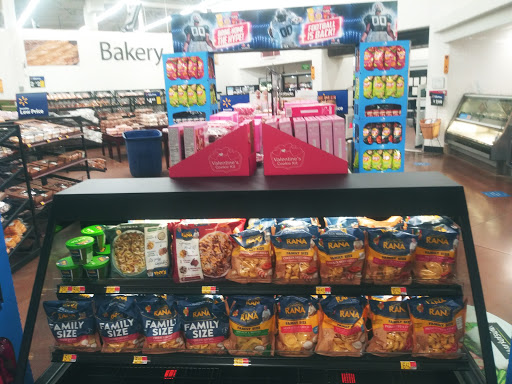Supermarket «Walmart Neighborhood Market», reviews and photos, 2175 W Ruthrauff Rd, Tucson, AZ 85705, USA