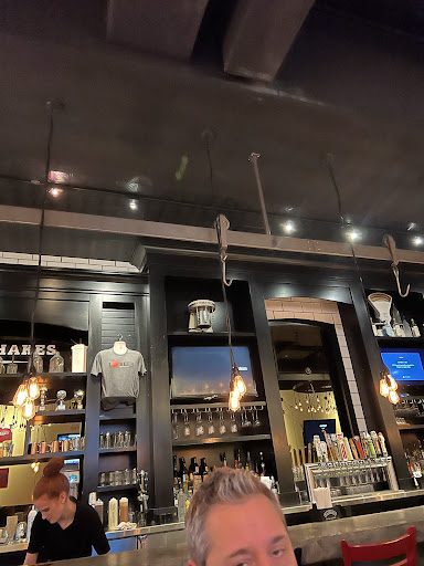 Shopping Mall «Summit Mall», reviews and photos, 3265 W Market St, Fairlawn, OH 44333, USA