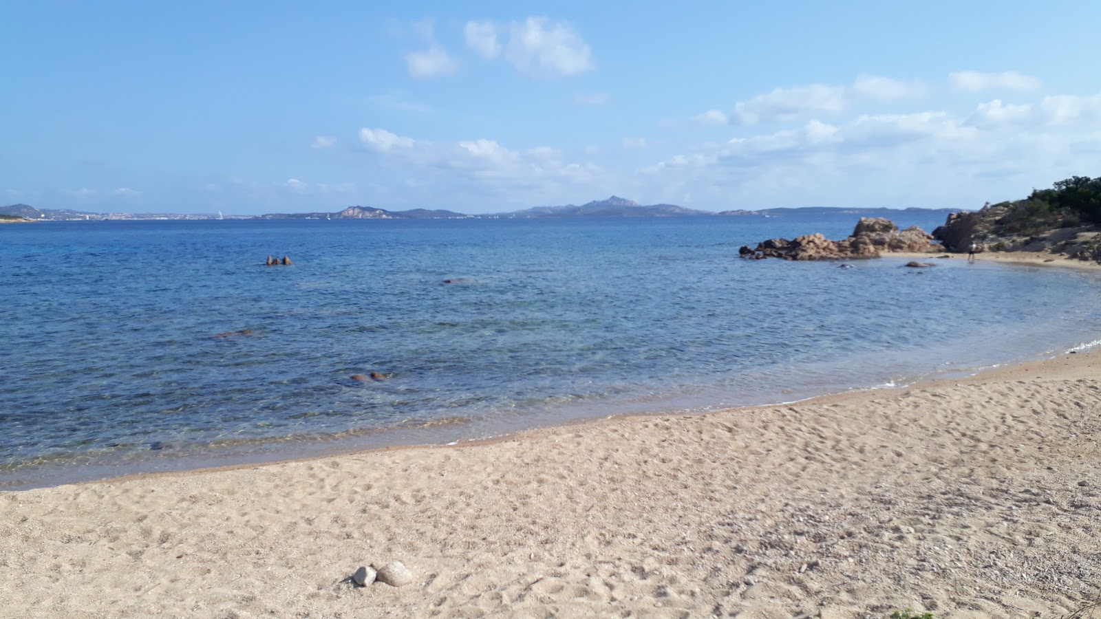 Foto van Spiaggia Barca Bruciata wilde omgeving