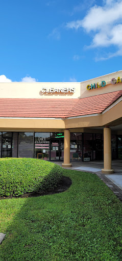 Dry Cleaner «Town Custom Cleaners», reviews and photos, 10201 Hammocks Blvd, Miami, FL 33196, USA