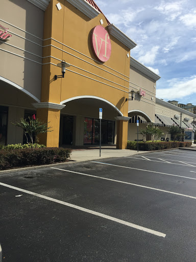 Outlet Store «VF Outlet», reviews and photos, 15501 S Apopka Vineland Rd, Orlando, FL 32821, USA