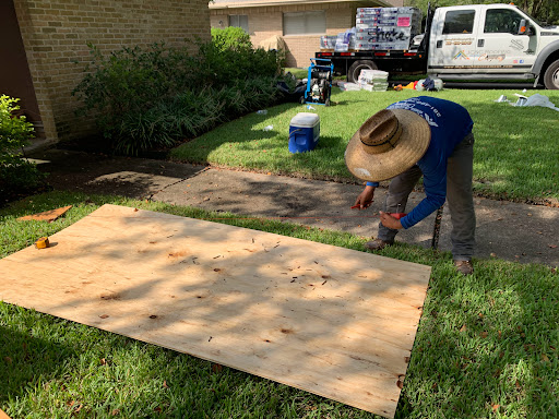 Roofing Contractor «JC&C Roofing Company», reviews and photos, 12150 Beechnut St, Houston, TX 77072, USA