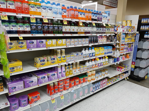 Shopping Mall «Twin City Plaza», reviews and photos, 14 McGrath Hwy, Somerville, MA 02143, USA