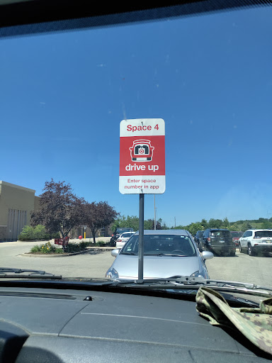 Department Store «Target», reviews and photos, 660 N Edwards Blvd, Lake Geneva, WI 53147, USA