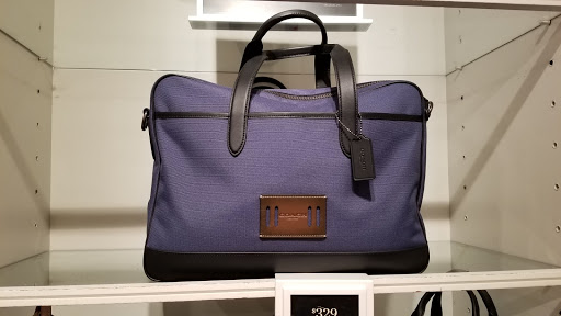 Outlet Mall «The Outlet Shoppes At Fremont», reviews and photos, 6245 N Old 27, Fremont, IN 46737, USA