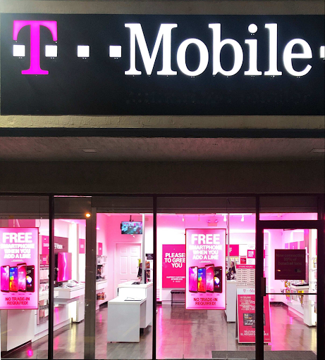 Cell Phone Store «T-Mobile», reviews and photos, 1856 Sibley Blvd, Calumet City, IL 60409, USA
