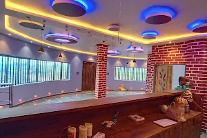 Godavari Bar And Restaurant image