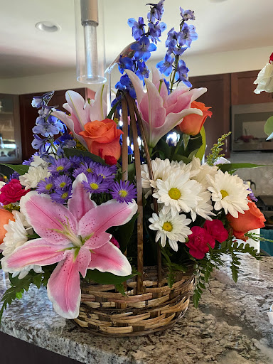 Florist «Flowers By Albert», reviews and photos, 521 Merrimack St, Lowell, MA 01854, USA
