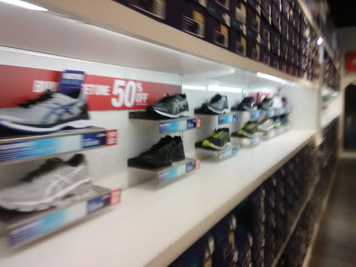 Shoe Store «ASICS Outlet», reviews and photos, 5050 Factory Shops Blvd #830, Castle Rock, CO 80108, USA