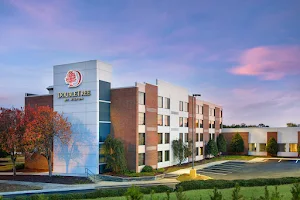 DoubleTree by Hilton Hotel Rocky Mount image