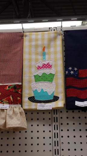 Craft Store «Bennion Crafts and Frame», reviews and photos, 354 Main St, Kaysville, UT 84037, USA