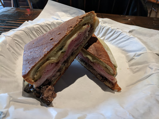 Pub «Tap Union Freehouse», reviews and photos, 1300 Washington St #200, Vancouver, WA 98660, USA