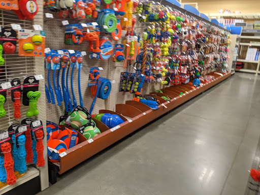 Pet Supply Store «PetSmart», reviews and photos, 9 Highland Common E, Hudson, MA 01749, USA