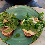 Photo n°2 de l'avis de Paul. fait le 03/09/2022 à 13:31 sur le  AVOCATEUR Brunch | Lunch | Dinner | Bar à Frankfurt