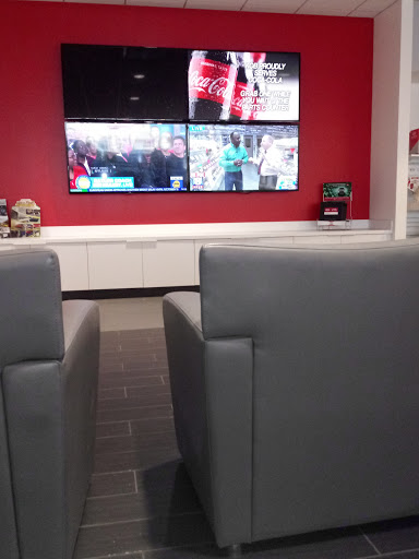 Car Dealer «Kia of Bedford», reviews and photos, 18180 Rockside Rd, Bedford, OH 44146, USA