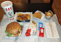 Plats et boissons du Restaurant de hamburgers KFC Toulon Liberté - n°2