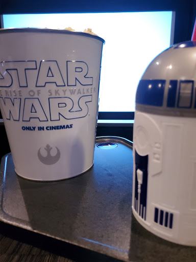 Movie Theater «Raleigh Grande 16», reviews and photos, 4840 Grove Barton Rd, Raleigh, NC 27613, USA