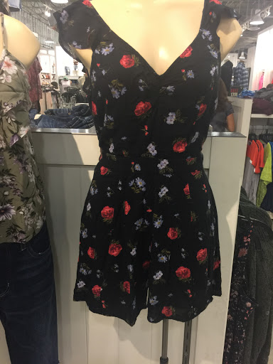 Clothing Store «AEO & Aerie Store», reviews and photos, 11800 W Broad St #2040, Richmond, VA 23233, USA