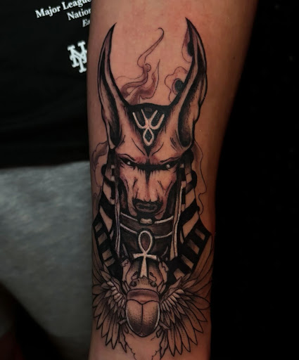 Explore 2x2 tattoo size ideas, creative tattoo ideas in Houston, available at 333 Tattoo Studio HTX