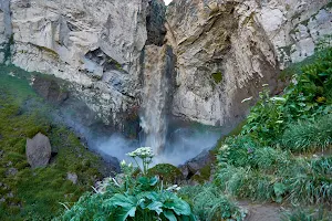 Водопад Кызылкол-су image
