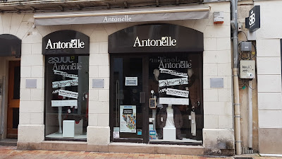 Antonelle à Angers